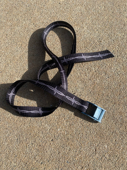 BARBEDWIRE cinch strap